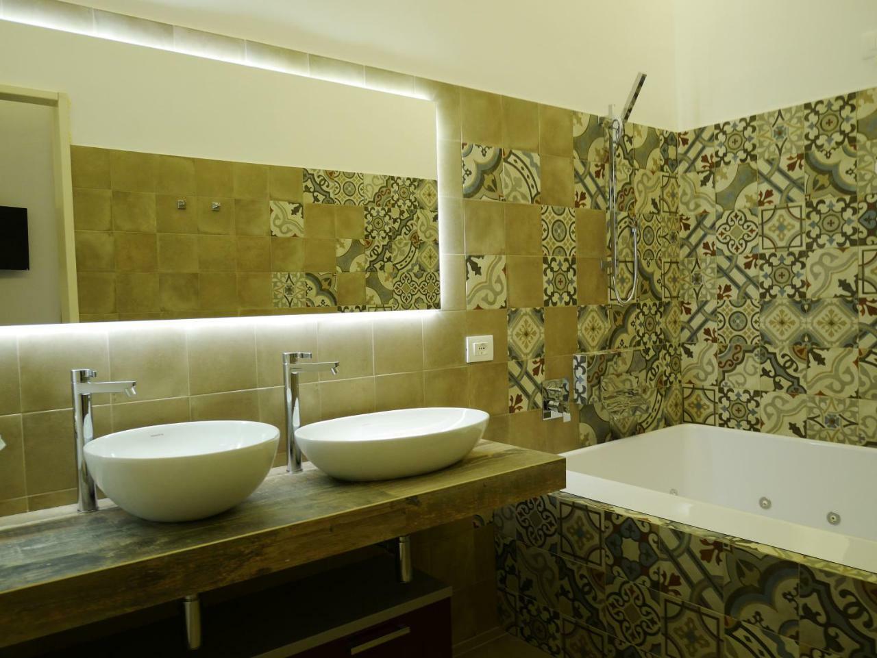 Palazzo San Lazzaro Bed & Breakfast Lecce Exterior photo